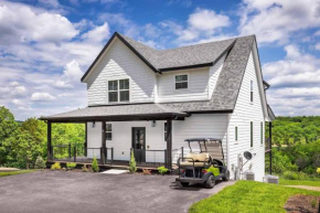 BRAND NEW! 5 Bed Cabin, Dock and over 30 Free Amenities!